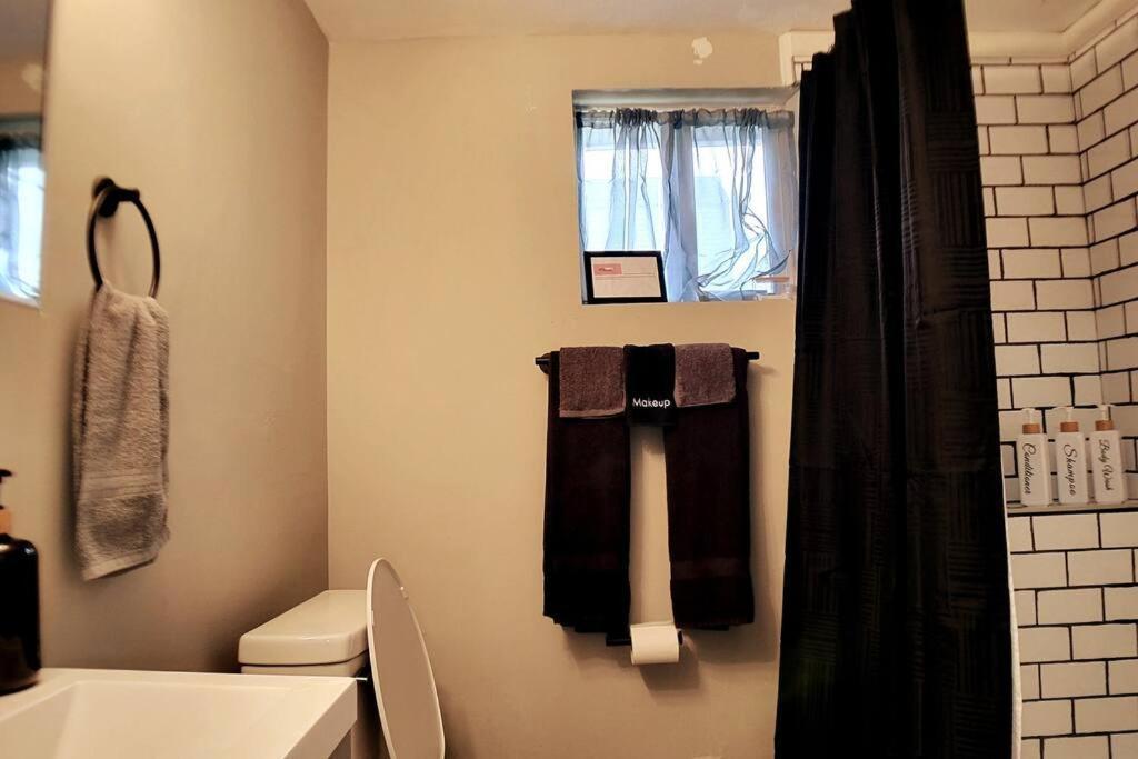 فيلا 2 Bd 2 Bath - 5 Min To Downtown إنديانابوليس المظهر الخارجي الصورة