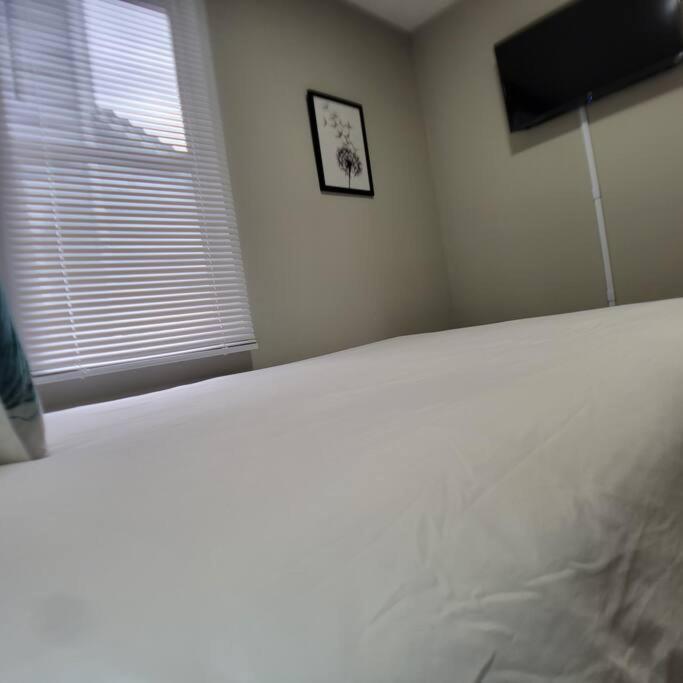 فيلا 2 Bd 2 Bath - 5 Min To Downtown إنديانابوليس المظهر الخارجي الصورة